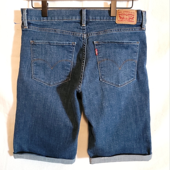Levi's Bermuda Jean Shorts with Rolled Cuff, size 30 - Picture 2 of 9